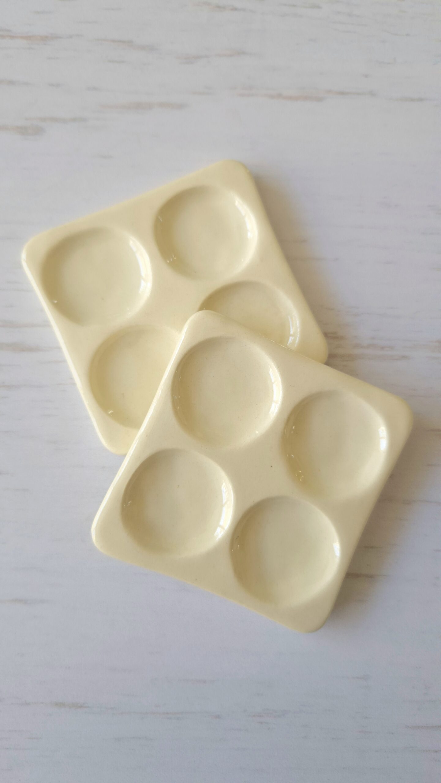 Mezclador de cerámica para pintura diseño simple A