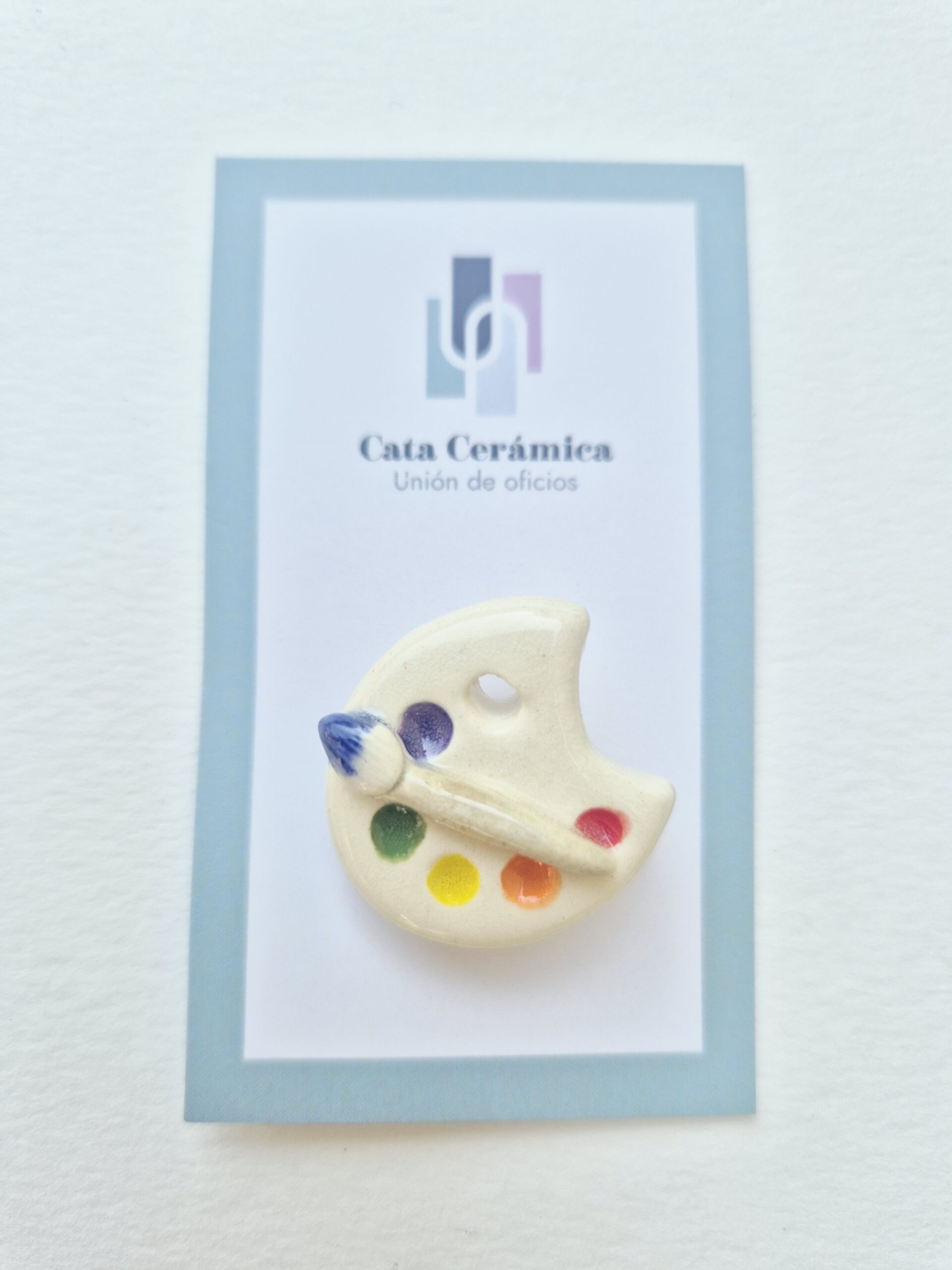 Pin de cerámica